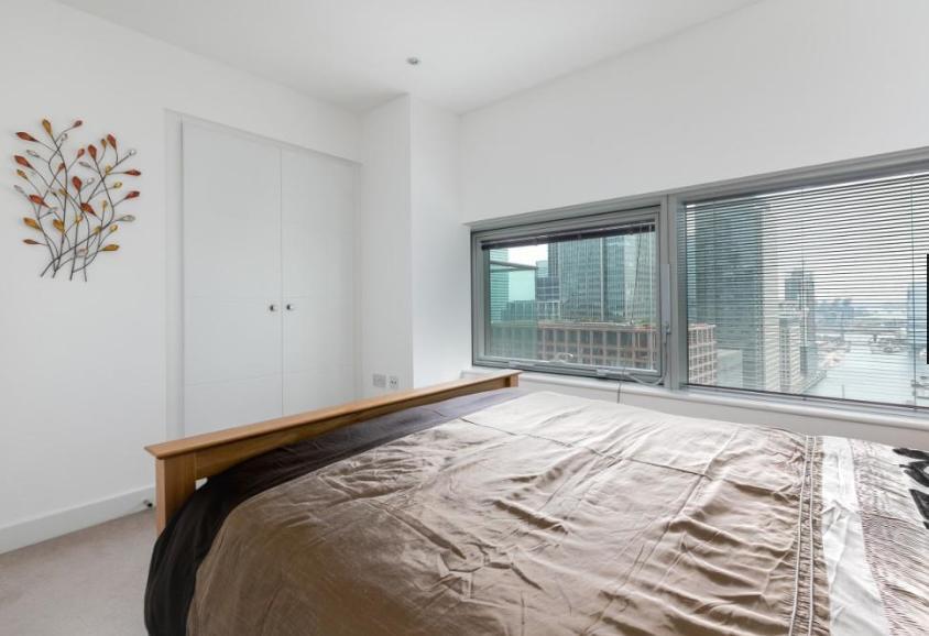 2 Bedroom Flat to Rent in Canary Riverside, London, E14 9AL by Adamson Knight Estate Agents
