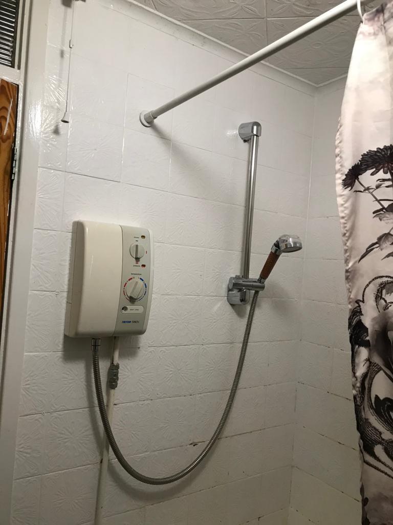 Terraced to Rent in Essex, RM13 9NW by Adamson Knight Estate Agents