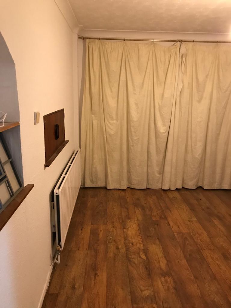 Terraced to Rent in Essex, RM13 9NW by Adamson Knight Estate Agents