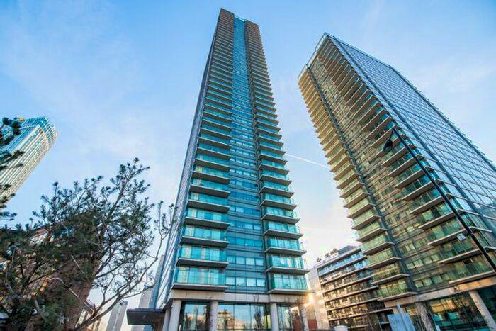 1 Bed Apartment Property to Rent in South Quay, E14 9BT by Adamson Knight Estate Agents