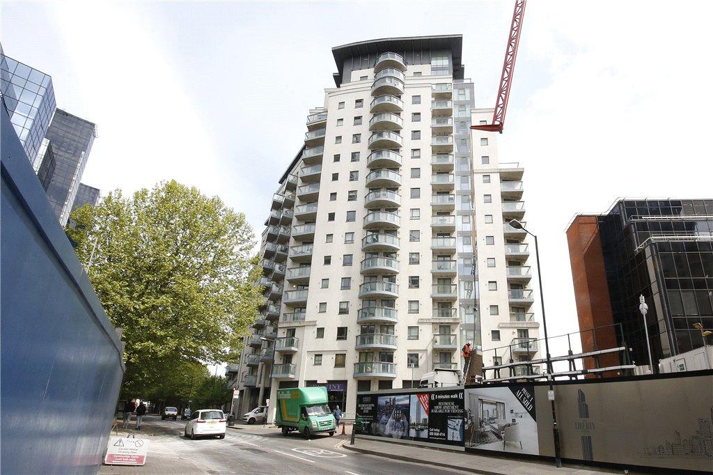 3 Bed Apartment Property for Sale in London, E14 9LS by Adamson Knight Estate Agents