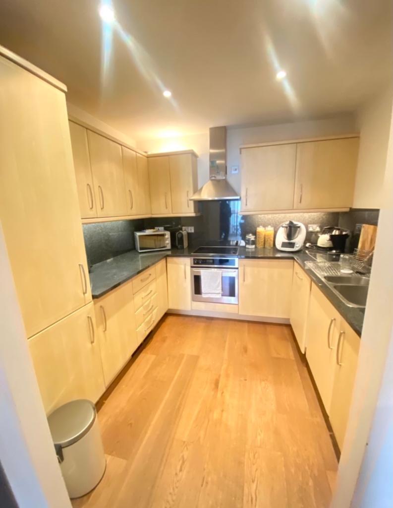 1  Bed Flat Property to Rent in Blackwall, E14 5SE by Adamson Knight Estate Agents