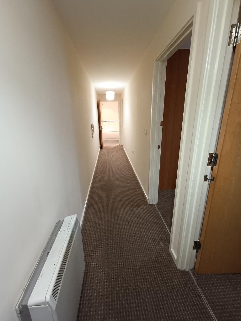 2 Bedroom Flat to Rent in London, N18 2DZ by Adamson Knight Estate Agents