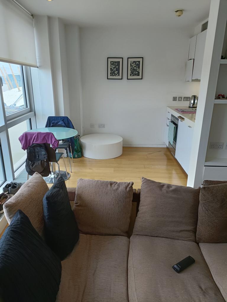 Flat to Rent in London, E14 9JD by Adamson Knight Estate Agents