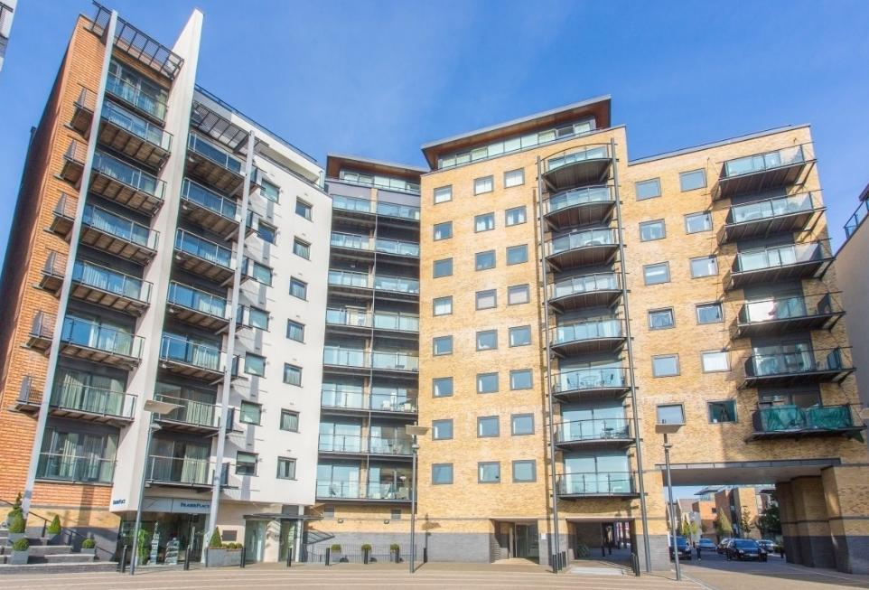 2 Bed Flat Property for Sale in London, E14 5SE by Adamson Knight Estate Agents