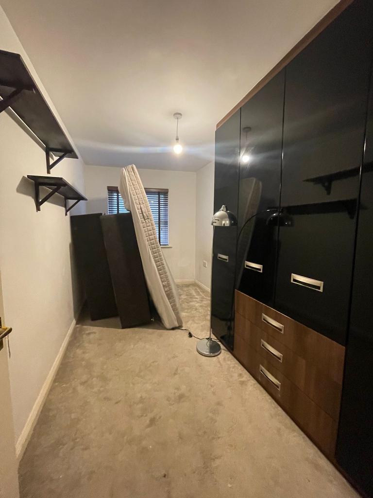 Apartment to Rent in South Quay, E14 8PJ by Adamson Knight Estate Agents