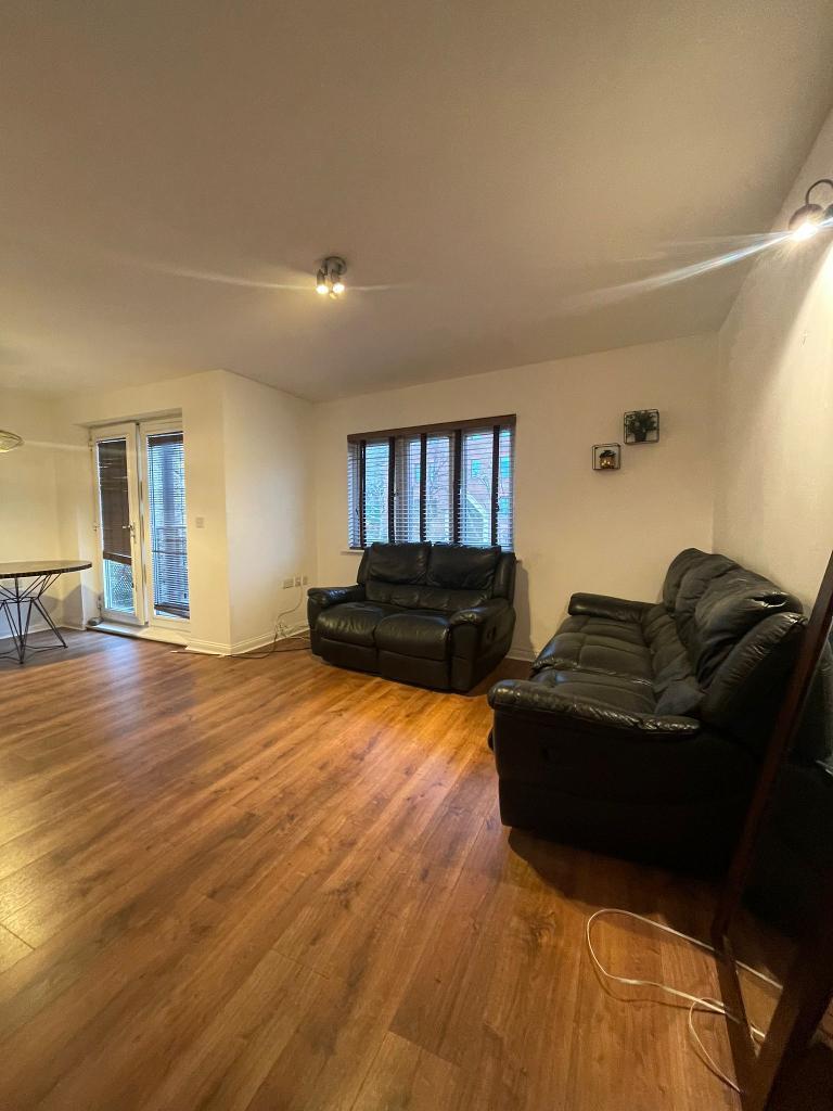 Apartment to Rent in South Quay, E14 8PJ by Adamson Knight Estate Agents