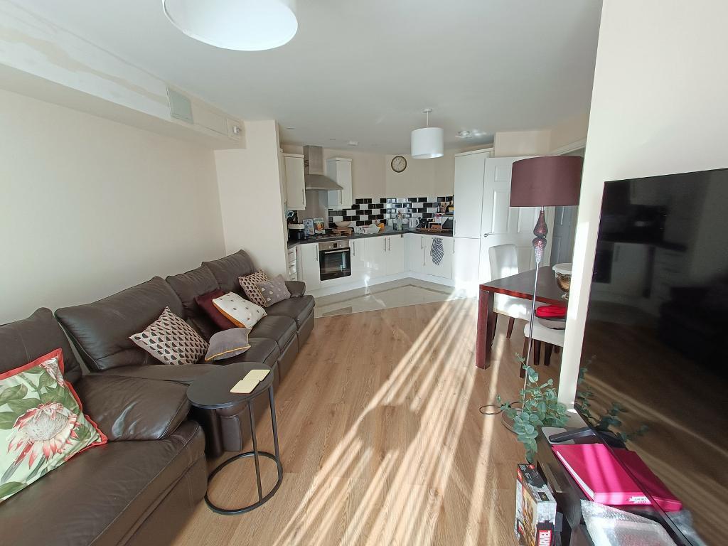 2 Bedroom Apartment to Rent in Bow, E3 2SL by Adamson Knight Estate Agents
