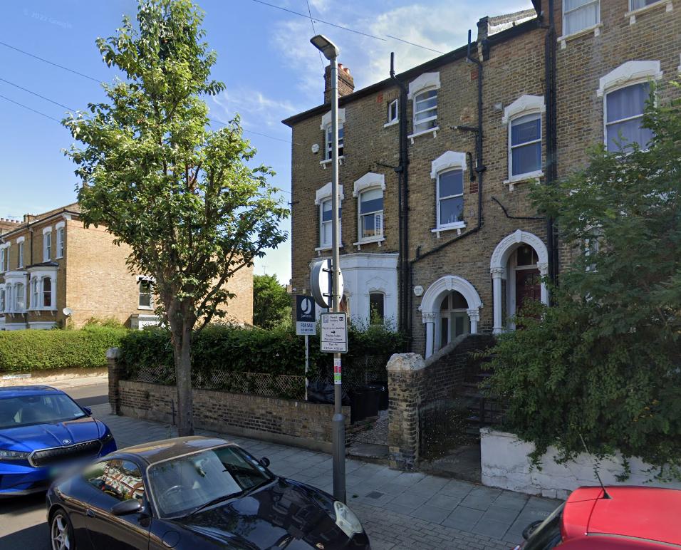2 Bed Flat Property to Rent in london, SW18 2DB by Adamson Knight Estate Agents