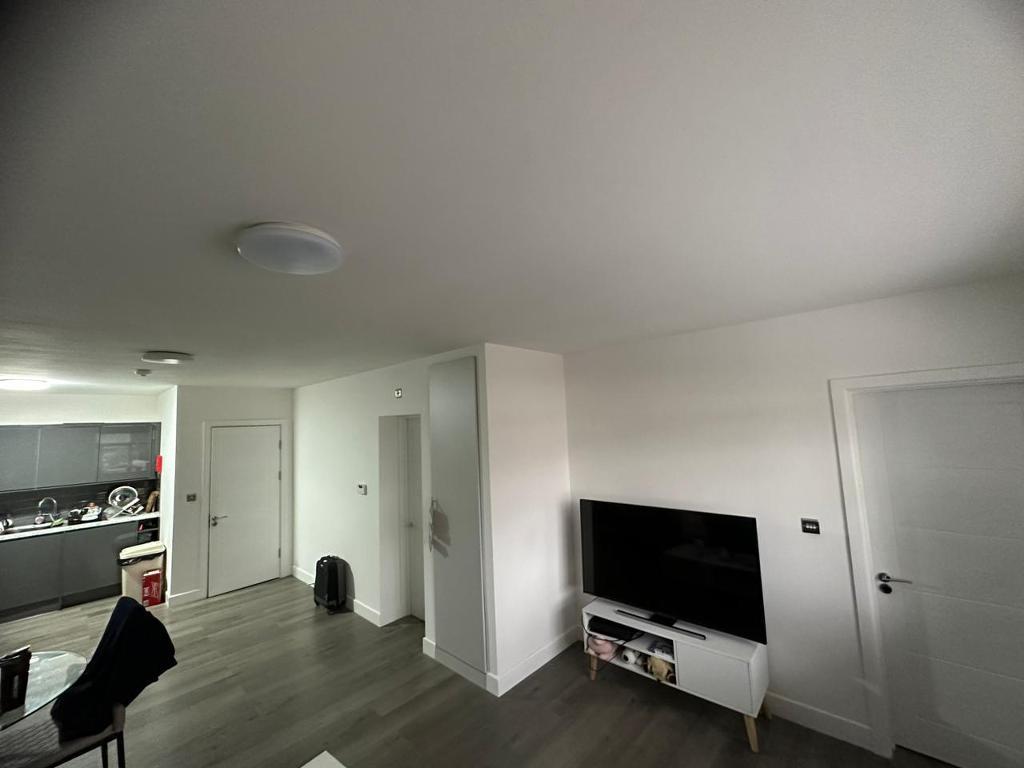 Apartment to Rent in London, E3 2SG by Adamson Knight Estate Agents