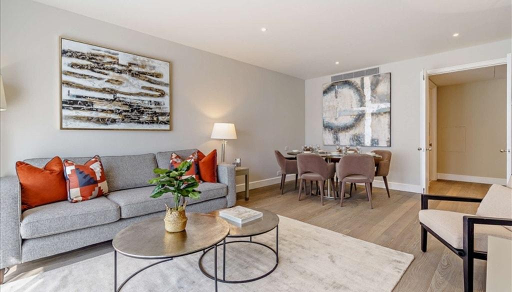 Westferry Rd, Canary Wharf, London, United Kingdom, E14 8RW