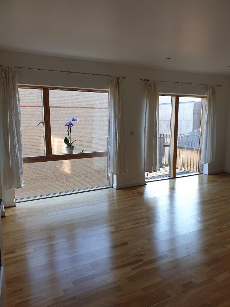 Apartment to Rent in London , E8 2AB, E8 2AB by Adamson Knight Estate Agents