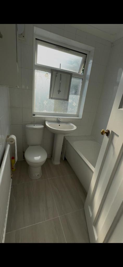 Terraced to Rent in Essex, RM17 5YR by Adamson Knight Estate Agents